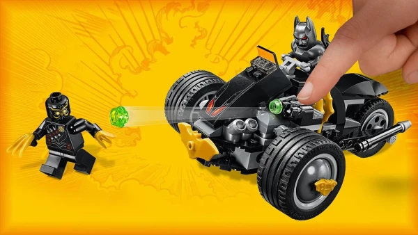 DC Super Heroes 76110 Бэтмен: Нападение Когтей