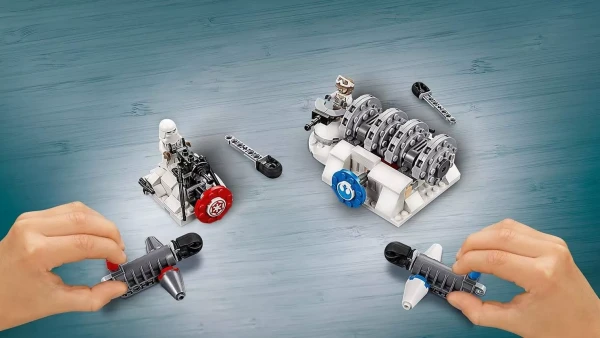Star Wars 75239 Разрушение генераторов на Хоте