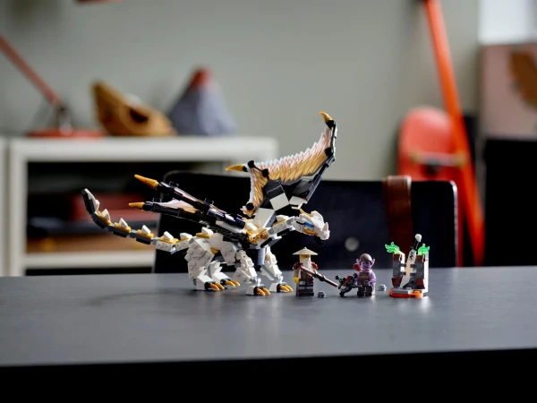 NINJAGO 71718 Боевой дракон Мастера Ву