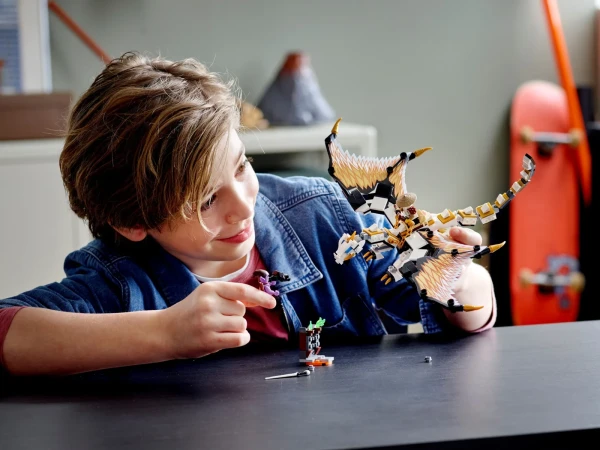 NINJAGO 71718 Боевой дракон Мастера Ву