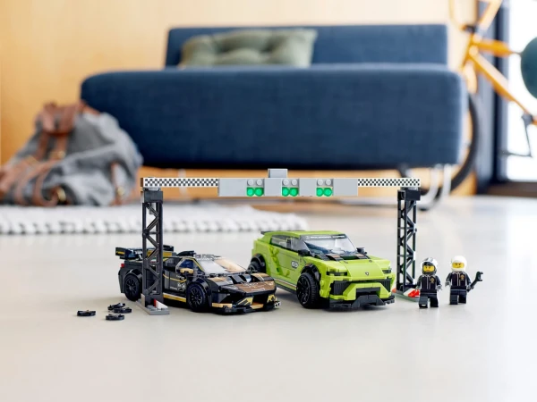 Speed Champions 76899 Lamborghini Urus ST-X and Lamborghini Huracan Super Trofeo EVO