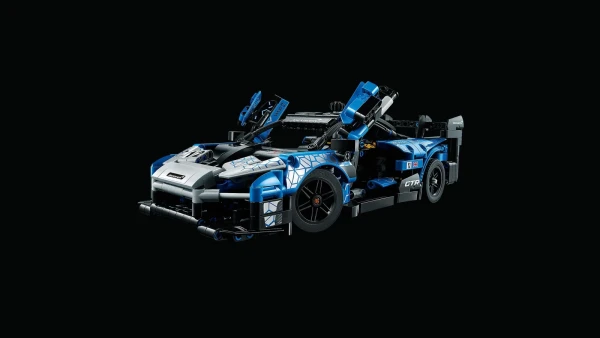 Technic 42123 McLaren Senna GTR