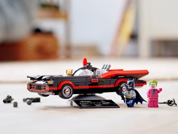 Batman 76188 Бэтмобиль из классического сериала «Бэтмен»