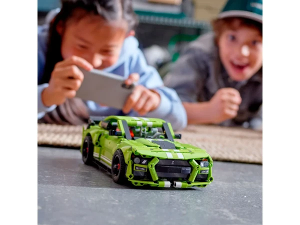 Technic 42138 Ford Mustang Shelby GT500