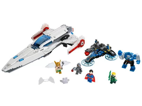 DC Super Heroes 76028 Вторжение Дарксайда