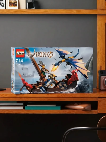 Эксклюзивные и Коллекционные Наборы LEGO 7016 Лодка викингов против дракона Виверна