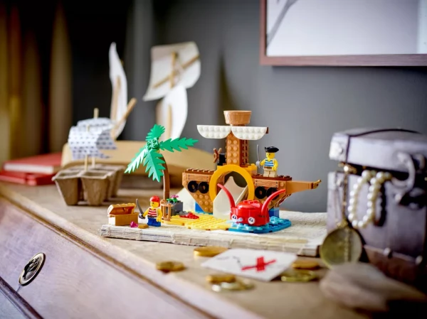 Promotional 40589 Игровая площадка пиратский корабль