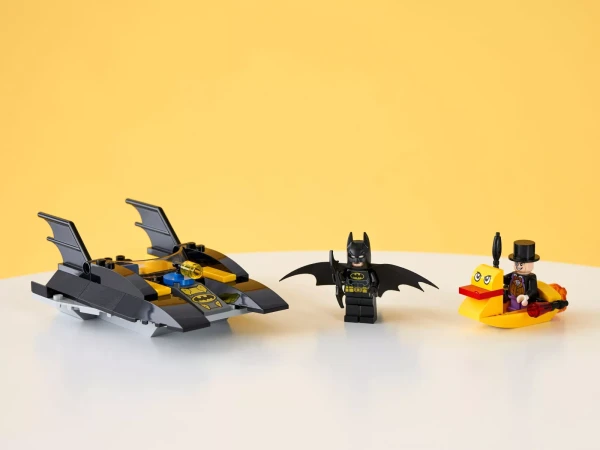 Batman 76158 Погоня за Пингвином на Бэткатере