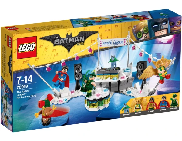 The LEGO Batman Movie 70919 Набор LEGO 70919 «Вечеринка в честь годовщины Лиги Справедливости»