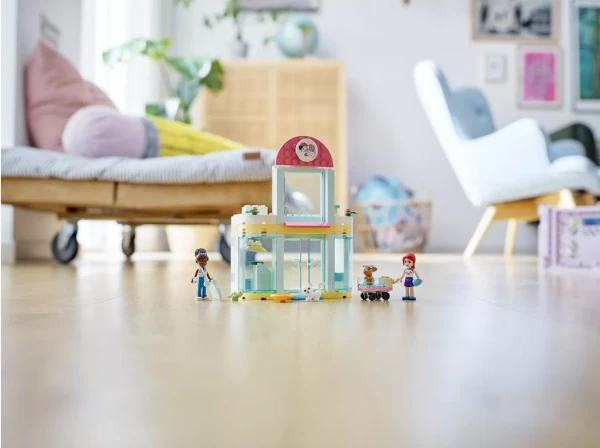 Friends 41695 Набор LEGO Friends 41695 «Ветеринарная клиника»