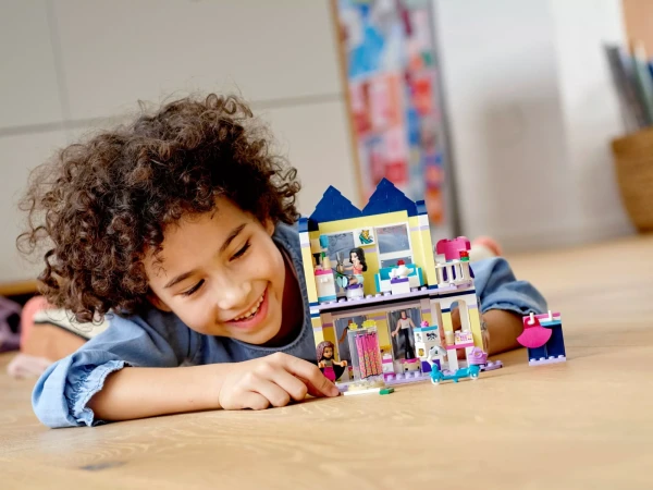 Friends 41427 Набор LEGO Friends 41427 «Модный бутик Эммы»