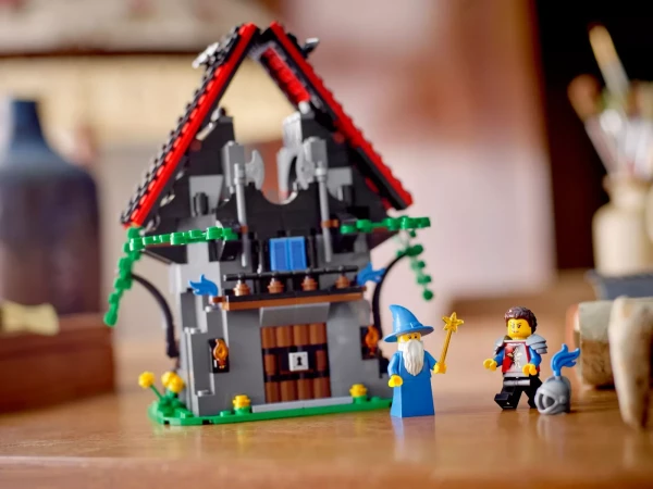 Icons 40601 Набор LEGO 40601 «Волшебная мастерская Маджисто»