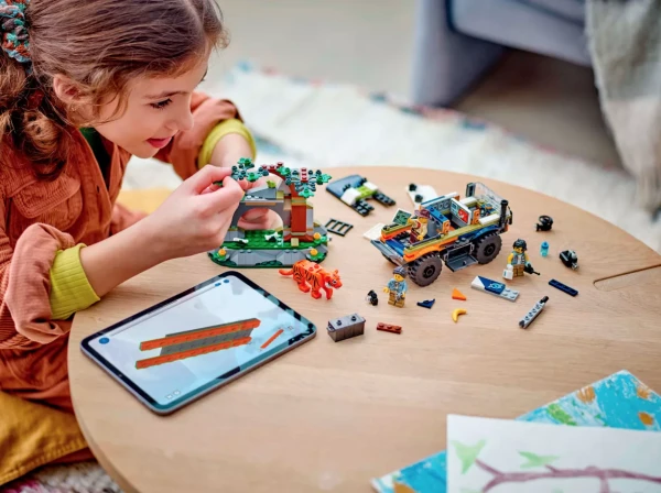 City 60426 Набор LEGO 60426 «Грузовик исследователя джунглей»