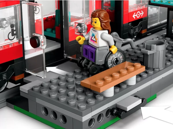 City 60423 Набор LEGO 60423 «Трамвай и станция в центре города»