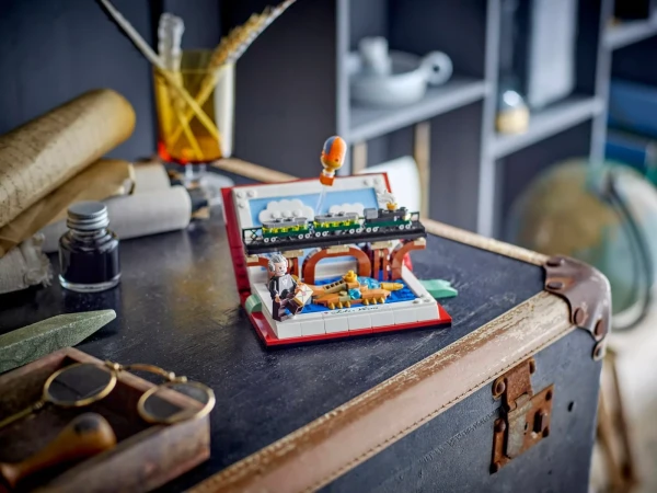 Promotional 40690 Набор LEGO 40690 «Дань уважения книгам Жюля Верна»