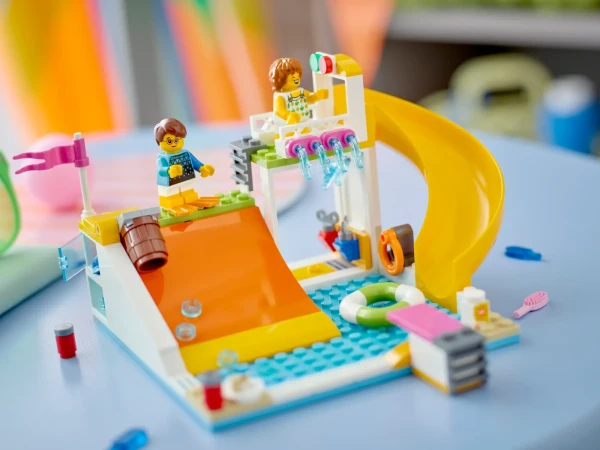 Promotional 40685 Набор LEGO 40685 «Аквапарк»