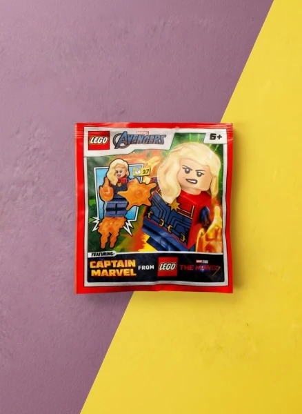 Magazine Gifts 242321 Captain Marvel