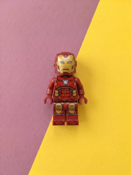 Magazine Gifts 242210 Iron Man