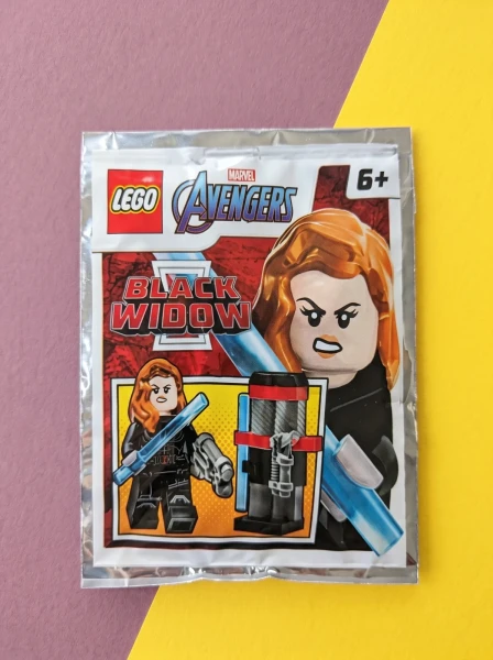 Magazine Gifts 242109 Black Widow