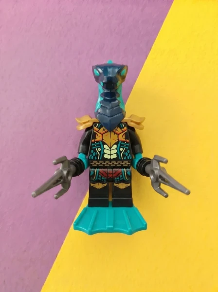 Magazine Gifts 892182 Maaray Guard