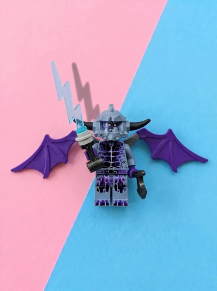 Magazine Gifts 271722 Stone Giant with Flying Machine