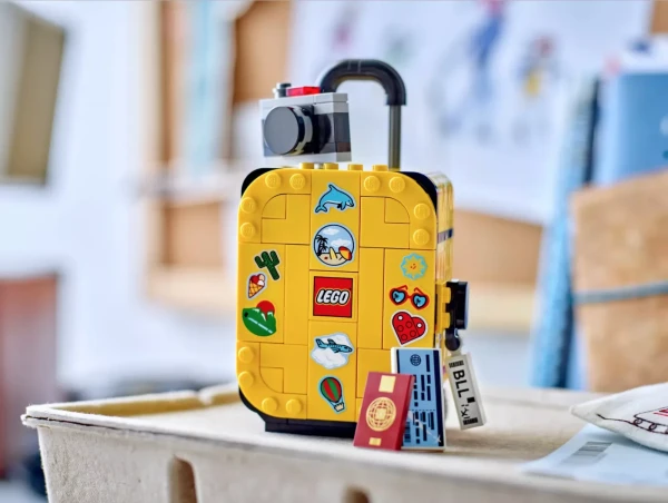 Эксклюзивные и Коллекционные Наборы LEGO 40817 Набор LEGO 40817 «Желтый дорожный чемодан»