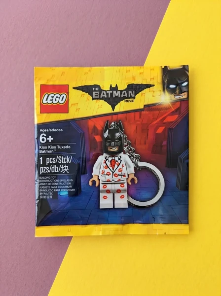 Брелки LEGO 5004928 Брелок LEGO 5004928 «Бэтмен в смокинге»