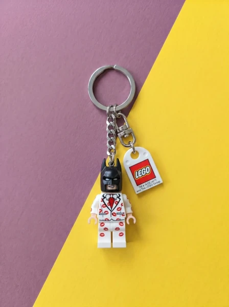 Брелки LEGO 5004928 Брелок LEGO 5004928 «Бэтмен в смокинге»