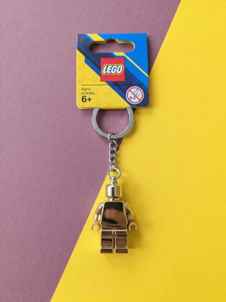 Брелки LEGO 850807 Брелок LEGO 850807 «Золотая минифигурка»