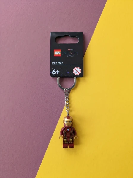 Брелки LEGO 854240 Брелок LEGO 854240 «Брелок Железного Человека»
