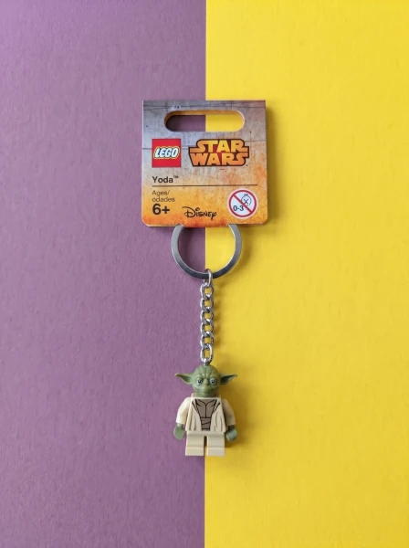 Брелки LEGO 853449 Брелок LEGO 853449 «Йода»