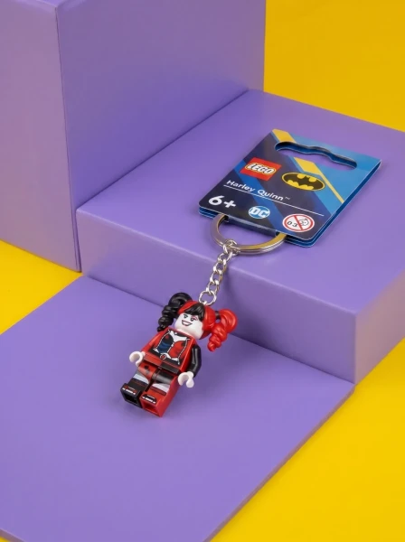 Брелки LEGO 854238 Брелок LEGO 854238 «Харли Квинн»