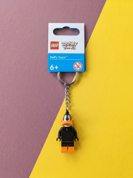Брелки LEGO 854199 Брелок LEGO 854199 «Даффи Дак»