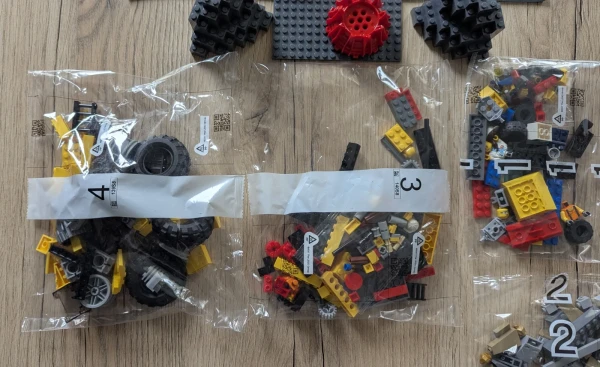 УЦЕНКА 60186987 НАБОР БЕЗ КОРОБКИ LEGO City 60186 «Горнодобывающая машина»
