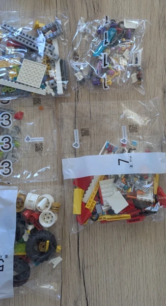 УЦЕНКА 80055987 НАБОР БЕЗ КОРОБКИ «LEGO 80055 «Тягач команды Монки Кида»