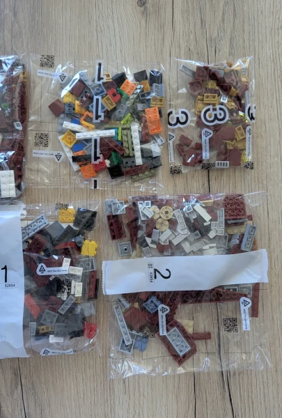 УЦЕНКА 80055987 НАБОР БЕЗ КОРОБКИ «LEGO 80055 «Тягач команды Монки Кида»
