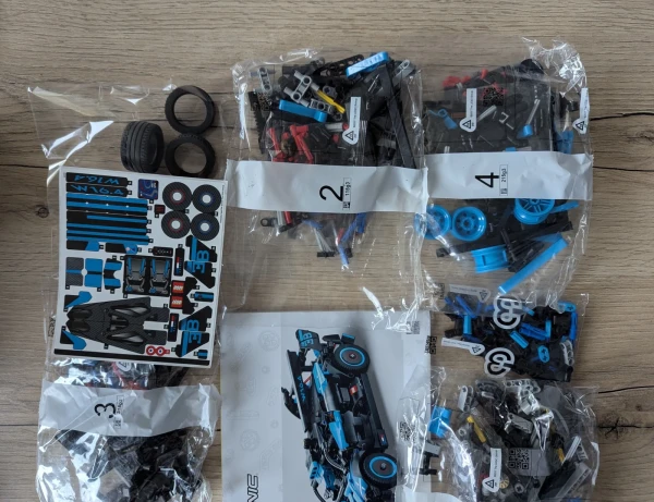 УЦЕНКА 42162987 НАБОР БЕЗ КОРОБКИ «LEGO 42162 Bugatti Bolide Agile Blue»