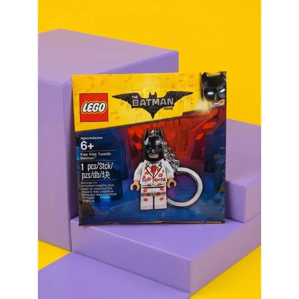 Брелки LEGO 5004928 Брелок LEGO 5004928 «Бэтмен в смокинге»