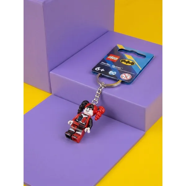 Брелки LEGO 854238 Брелок LEGO 854238 «Харли Квинн» (Фото 2)