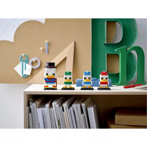 BrickHeadz 40477 LEGO BrickHeadz 40477 "Скрудж Макдак, Хьюи, Дьюи и Луи" (Фото 3)