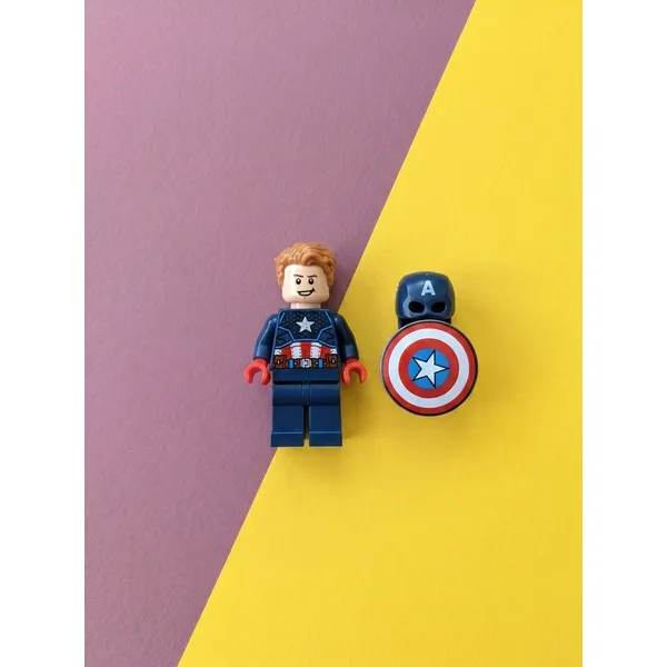 Magazine Gifts 242106 Captain America (Фото 2)
