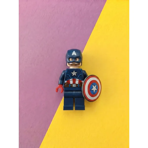 Magazine Gifts 242212 Captain America (Фото 2)