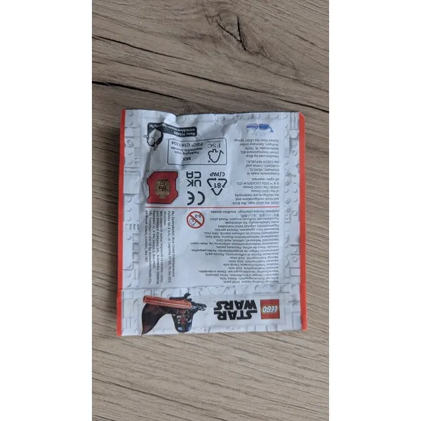 Magazine Gifts 912402 Emperor Palpatine (Фото 6)