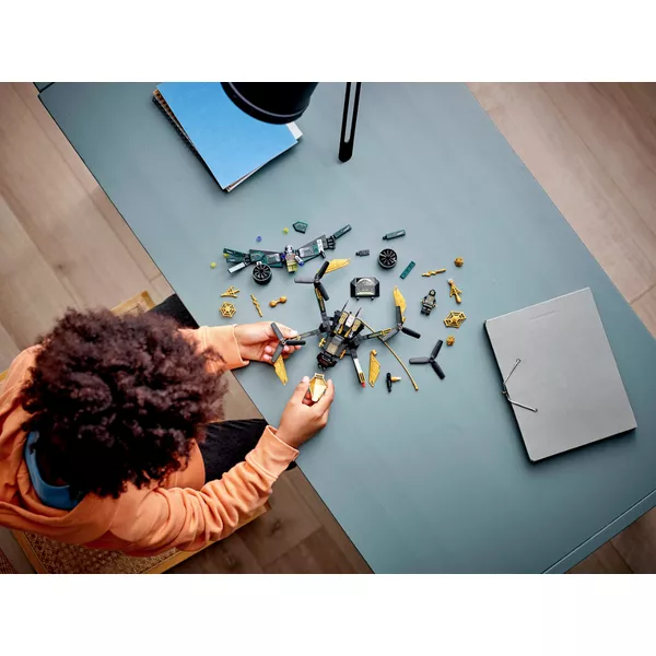 Marvel Super Heroes 76195 Дуэль дронов Человека-Паука (Фото 7)