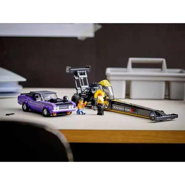 Speed Champions 76904 Набор LEGO 76904 Mopar Dodge - SRT Top & 1970 Dodge Challenger (Фото 2)