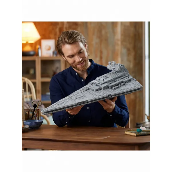 Star Wars 75190 Звёздный разрушитель Первого Ордена (Фото 4)