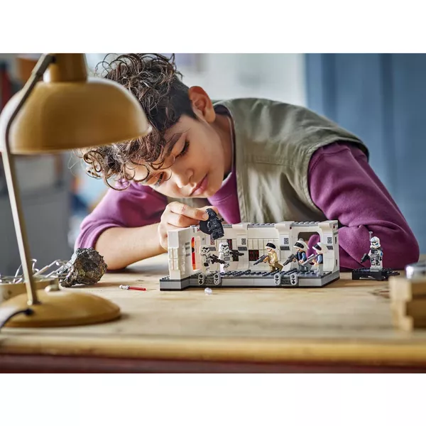 Star Wars 75387 Набор LEGO 75387 «Абордаж «Тантив IV» (Фото 8)