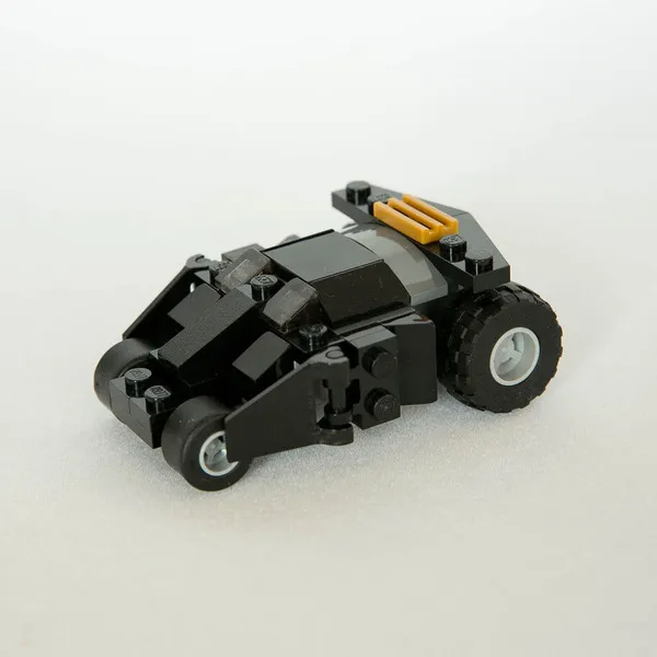 Super Heroes 30300 Редкий полибэг LEGO 30300 «Бэтмен: Тумбер» (Фото 4)