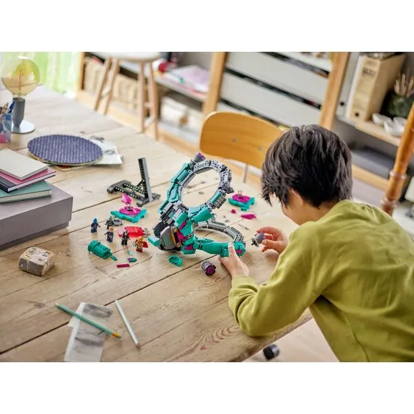 Super Heroes 76255 Корабль новых Стражей (Фото 4)