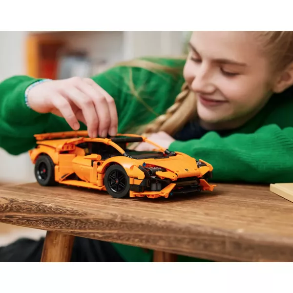 Technic 42196 LEGO 42196 "Lamborghini Huracán Tecnica Orange" (Фото 5)